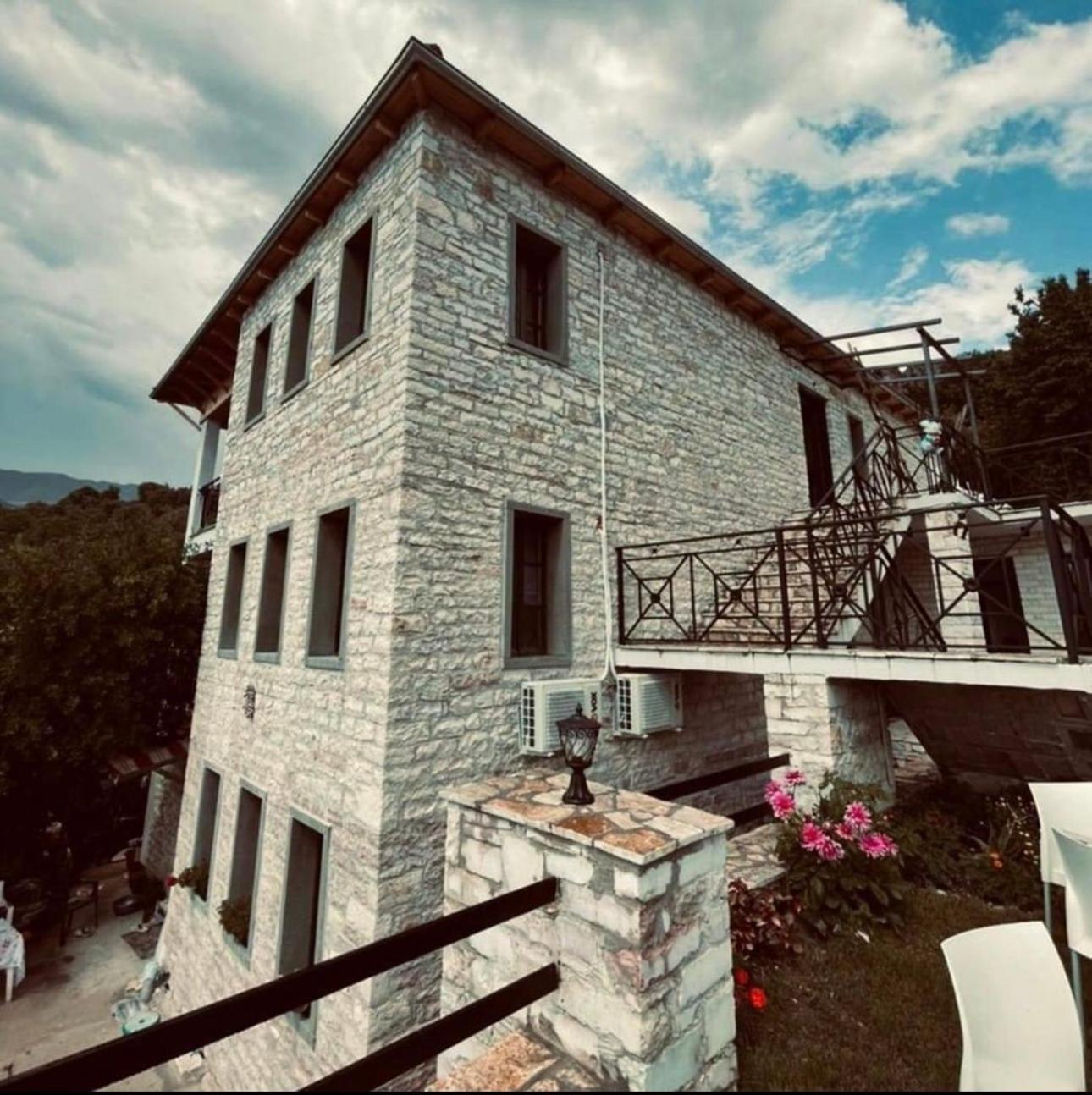 Bujtina Maria Hotell Stegopull Exteriör bild